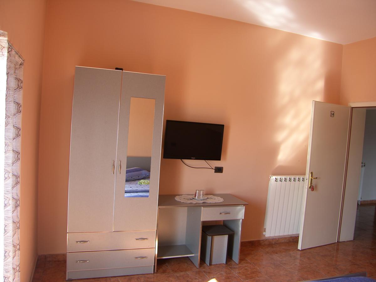 Shkodra Hotel מראה חיצוני תמונה