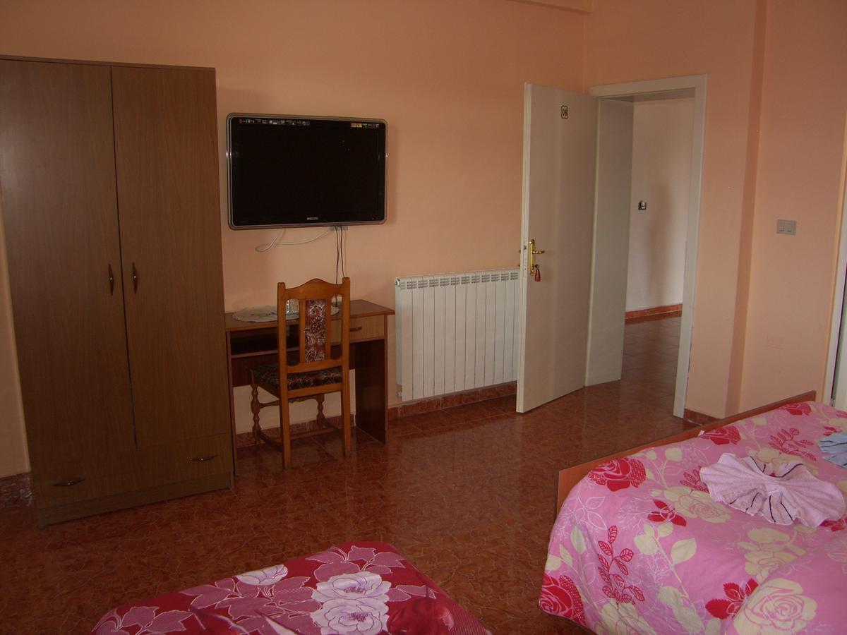 Shkodra Hotel מראה חיצוני תמונה
