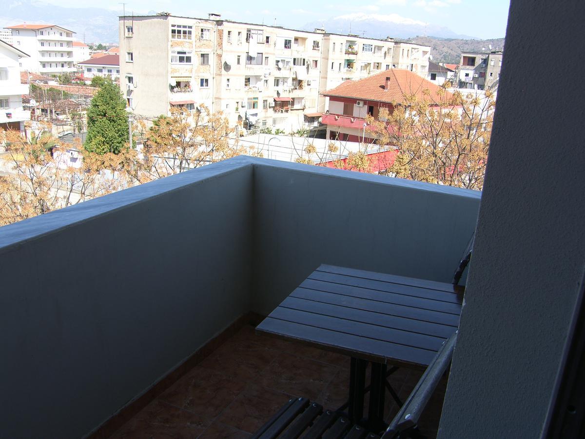 Shkodra Hotel מראה חיצוני תמונה