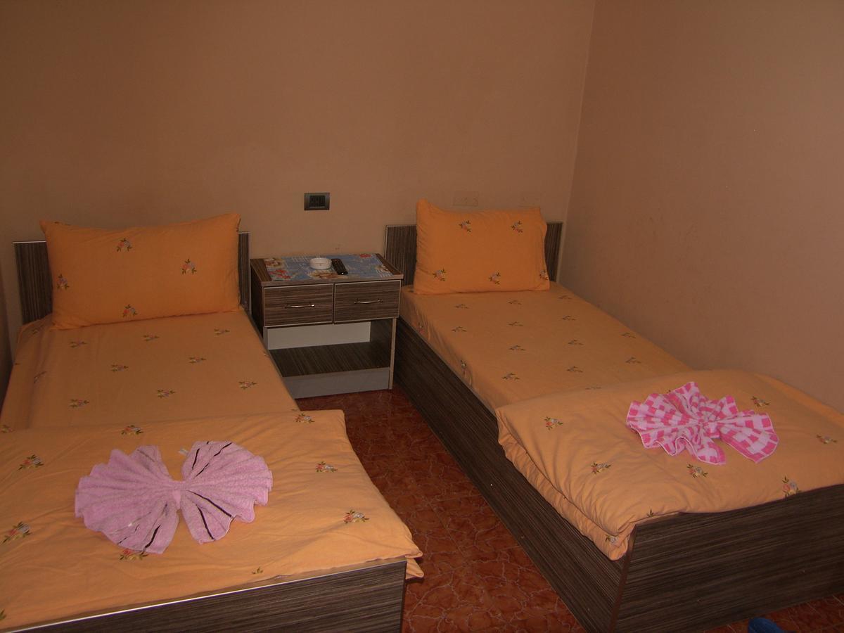Shkodra Hotel מראה חיצוני תמונה