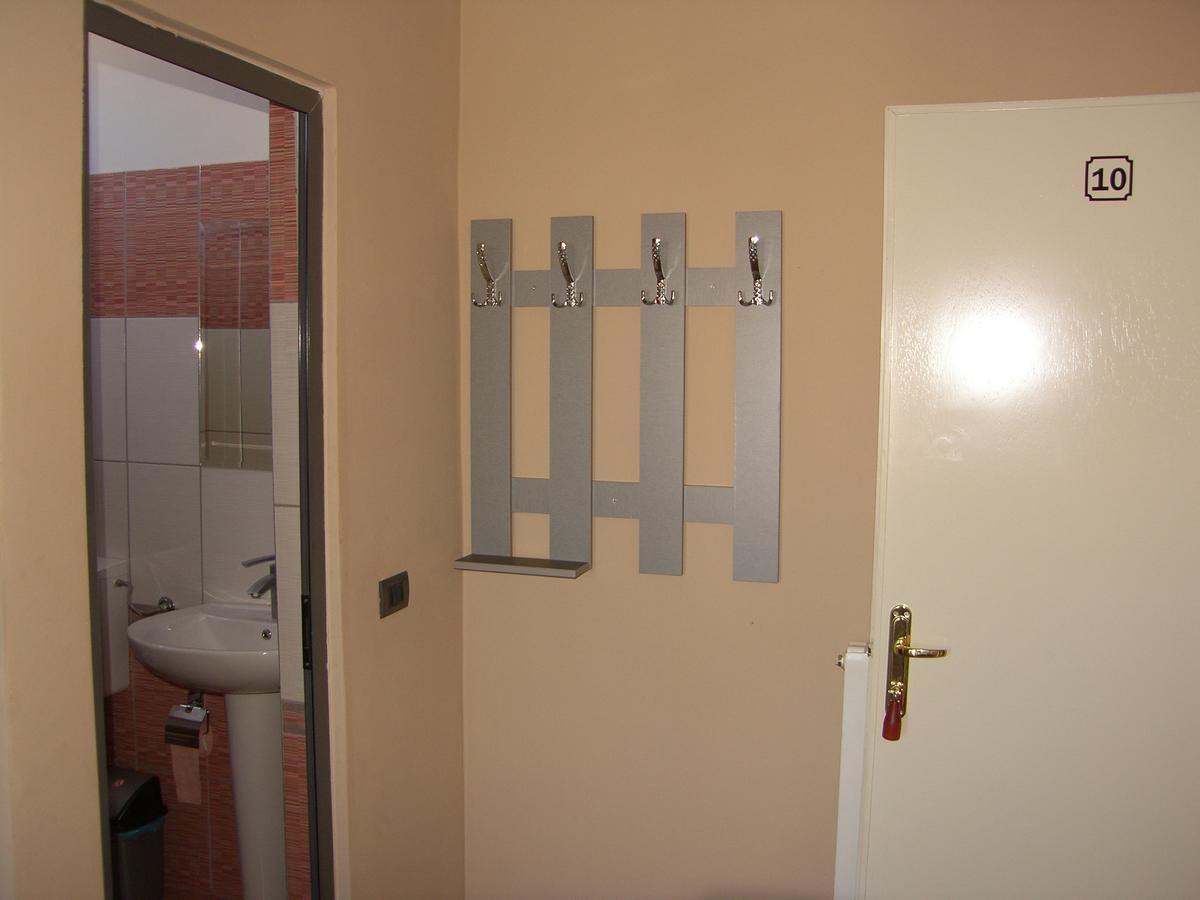 Shkodra Hotel מראה חיצוני תמונה